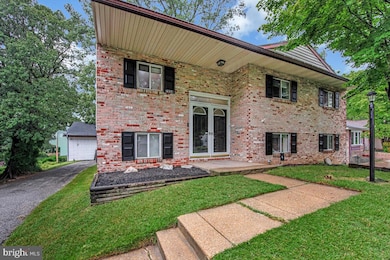 7954 Pipers Path, Glen Burnie, MD 21061 - photo 2