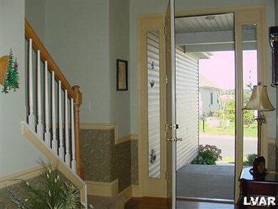 5027 Valley Stream Ln unit 80, Macungie, PA 18062 - photo 3