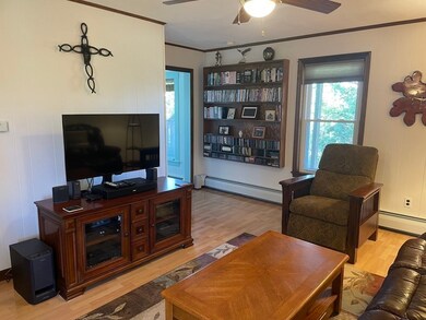 52 Mount Pleasant St, Milford, MA 01757 - photo 3