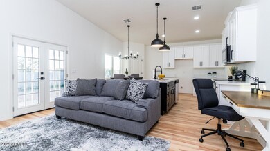BUTTELIVINGKITCHENQU