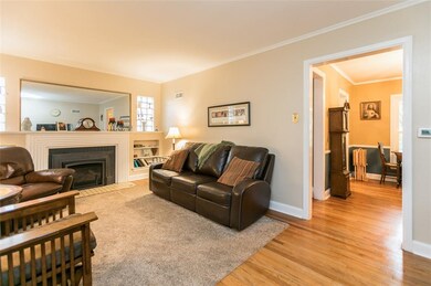 2444 Grande Ave SE, Cedar Rapids, IA 52403 - photo 6