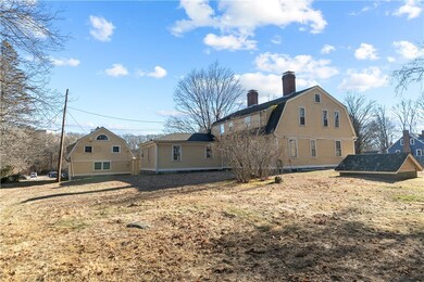 237 Commonwealth Ave, Warwick, RI 02886 - photo 5