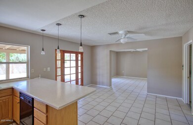 664 W Portobello Ave, Mesa, AZ 85210 - photo 6