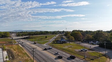 1918 Old Easley Bridge Rd, Greenville, SC 29611 - photo 6