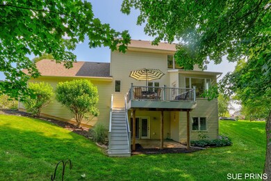 7-web-or-mls-2060 Conifer Ridge Dr SW, B