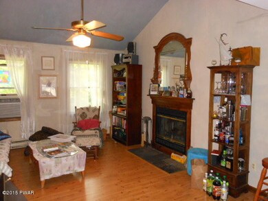 103 Elk Ct, Dingmans Ferry, PA 18328 - photo 5