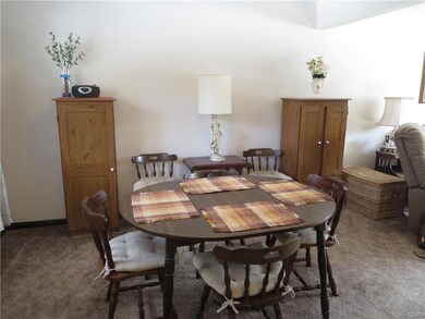 6431 Crown Ln, Zionsville, PA 18092 - photo 6