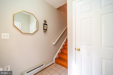 11402B Gate Hill Place unit 50, Reston, VA 20194 - photo 6