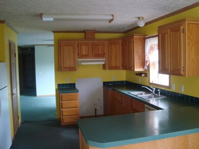 5467 N 200 E, La Porte, IN 46350 - photo 2