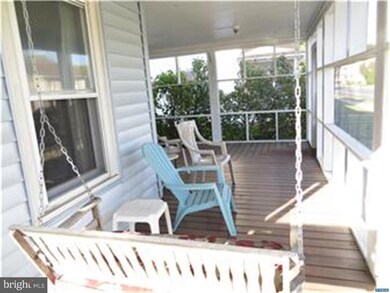 217 Commerce St, Harrington, DE 19952 - photo 2