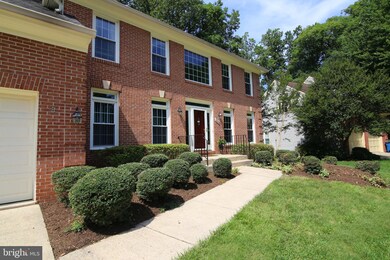 9689 Britford Dr, Burke, VA 22015 - photo 2