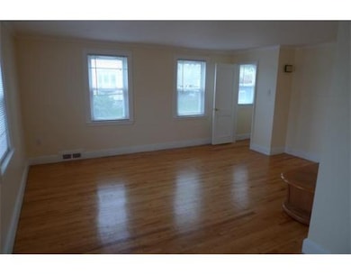 19 Grew Hill Rd unit 2, Roslindale, MA 02131 - photo 4