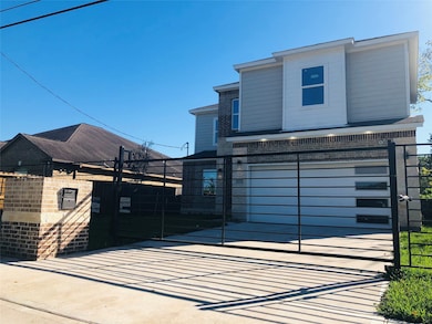 4810 Briscoe St, Houston, TX 77033 - photo 6