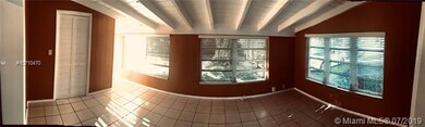 Living Room Panorama View