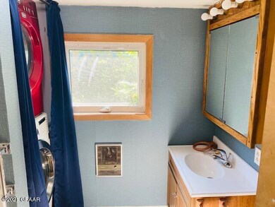 118 5th Ave, Cando, ND 58324 - photo 5