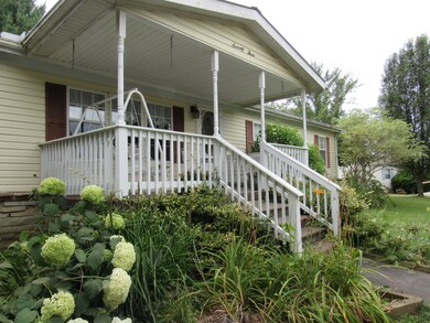 73 Hill Top Dr, McMinnville, TN 37110 - photo 3