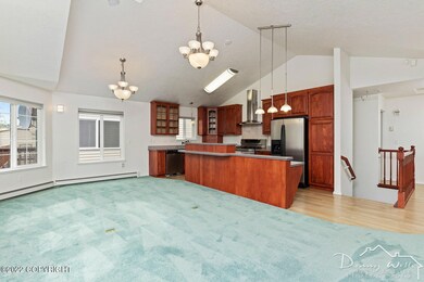 Living Room-20220609-6465