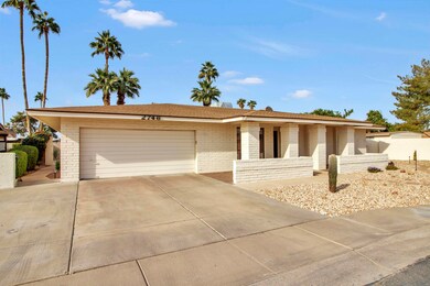 2746 S El Paradiso Cir, Mesa, AZ 85202 - photo 3