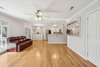 7951 Cricket Ct unit 403, North Charleston, SC 29418 - photo 6