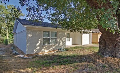 820 Rumfield Rd, Fort Worth, TX 76108 - photo 4