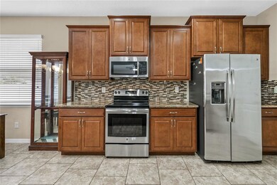 127 Broad St, Winter Haven, FL 33881 - photo 5