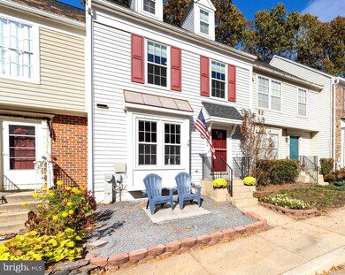 699 Lions Gate Ln, Odenton, MD 21113 - photo 2