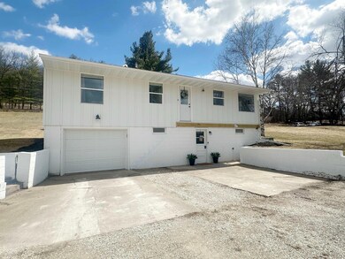 1103 College Dr, Decorah, IA 52101 - photo 2