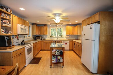 13 Forest Ln, Boscawen, NH 03303 - photo 4