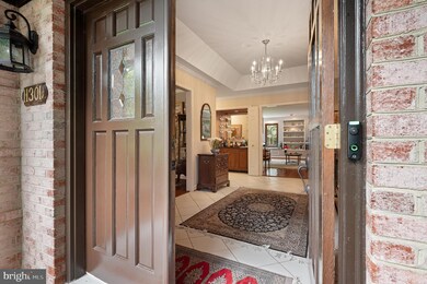 11301 Crossing Glen Ct, Potomac, MD 20854 - photo 6