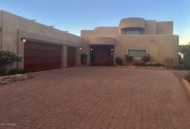 3 Car Garage