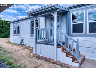 301 E Columbia Dr unit 61, Newberg, OR 97132 - photo 3