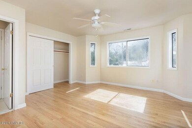 56 Moshier St unit B, Greenwich, CT 06831 - photo 6