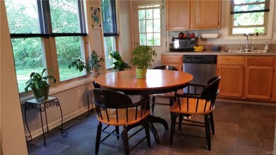 bright cheery kitchen. new floor. all appliances i