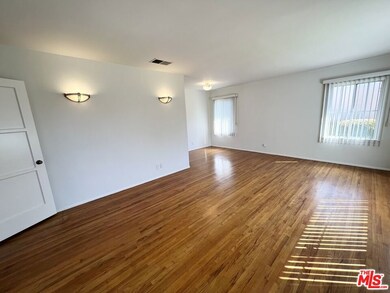 14013 Addison St, Sherman Oaks, CA 91423 - photo 7