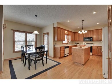 informal dining area just off the kitchen. Patio d