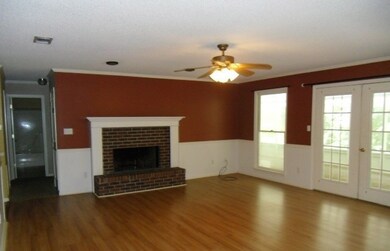 1609 Pineland Dr, Bainbridge, GA 39819 - photo 7