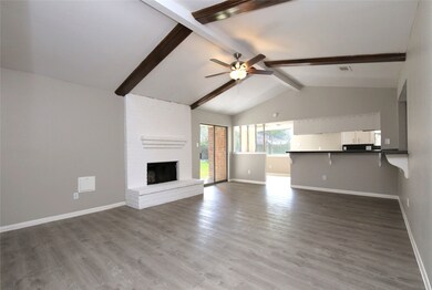 3403 Pine Ridge Ln, Houston, TX 77088 - photo 5