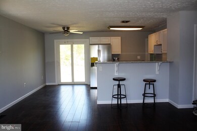 904 Genine Dr, Glen Burnie, MD 21060 - photo 7