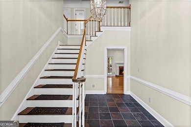 2 Story grand Foyer Entrance