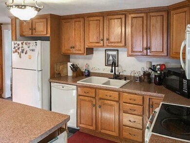 313 Keene Rd, Winchester, NH 03470 - photo 4