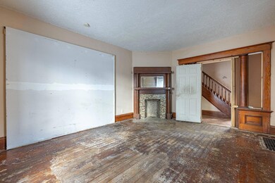 407 N Shaffer-2