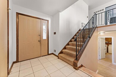 8922 Mathews St, Crown Point, IN 46307 - photo 5