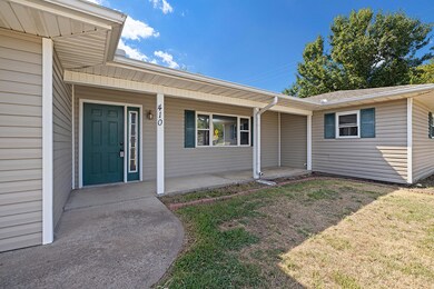 410 N Roney St, Carl Junction, MO 64834 - photo 2