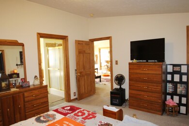 2127 S 200 E, Wabash, IN 46992 - photo 3