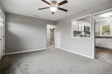 19 Lelia Ave, Jeffersonville, IN 47130 - photo 4