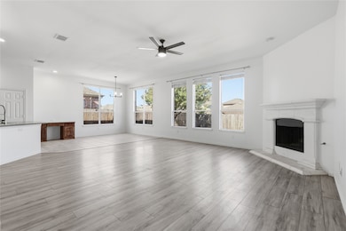 3257 Button Bush Dr, Fort Worth, TX 76244 - photo 7