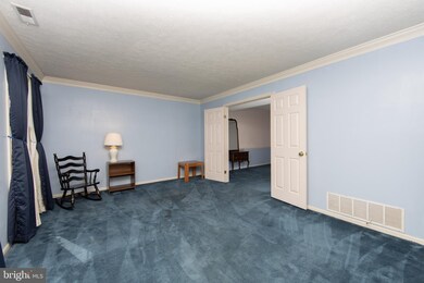 413 Justice Ln, Morrisville, PA 19067 - photo 6