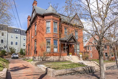 24 Mellen St Portland ME 04101-print-002