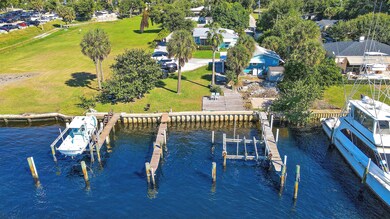 2031 Melody Ln, North Palm Beach, FL 33408 - photo 5