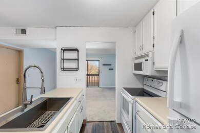 4326 Norman Dr SE